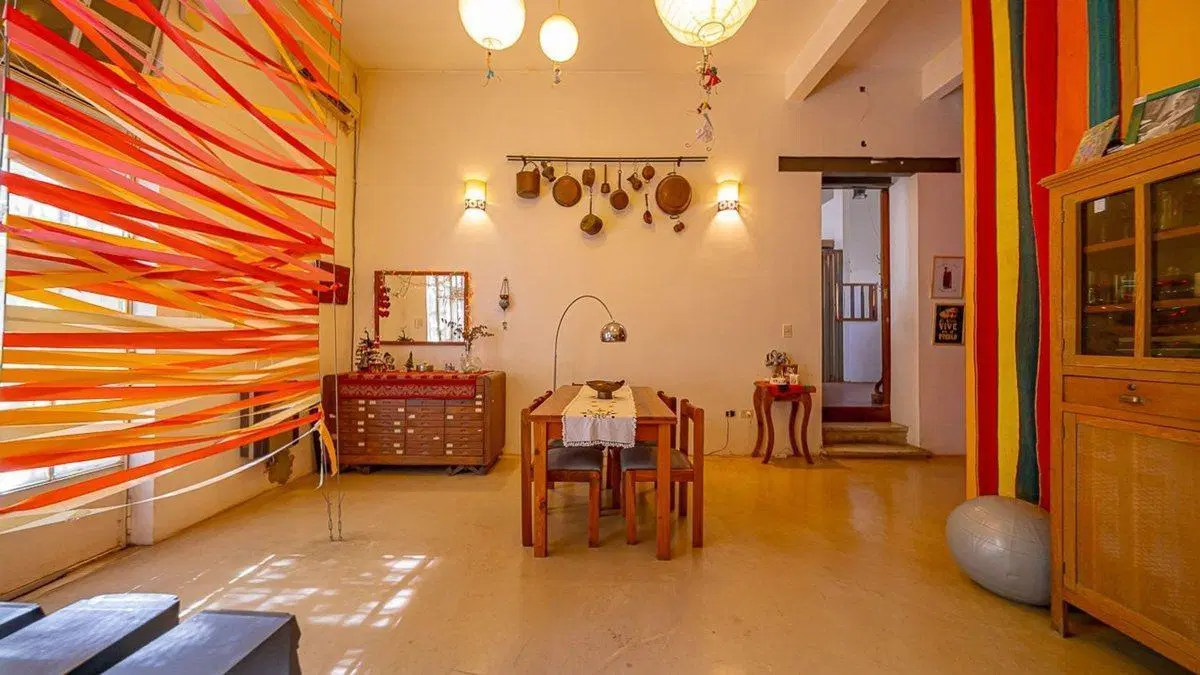 DEPARTAMENTO 5 AMBIENTES VENTA CHACARITA LOCAL 3