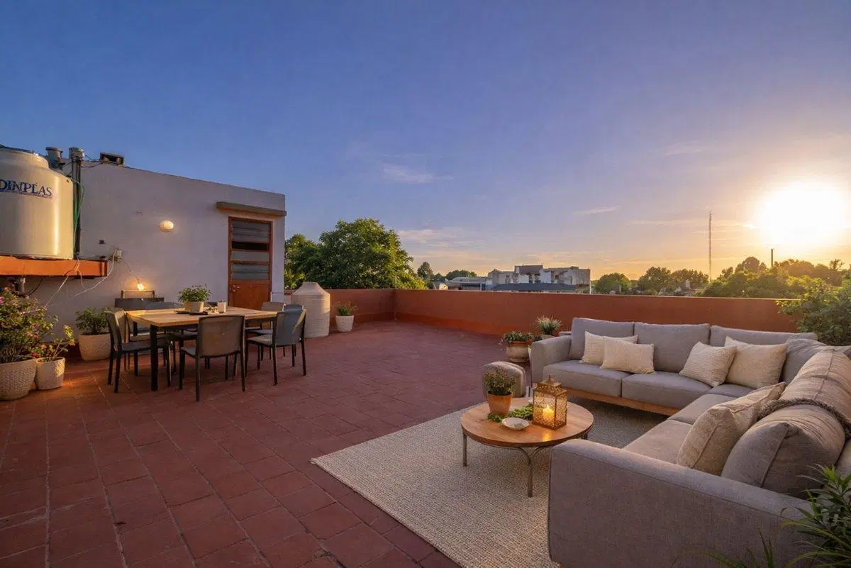 CASA 4 AMBIENTES VENTA LINIERS PATIO LOCAL 2