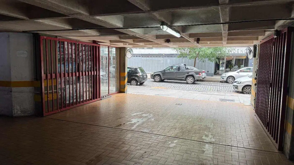 VENTA COCHERA  BELGRANO CUBIERTA GRANDE SEGURIDAD 2