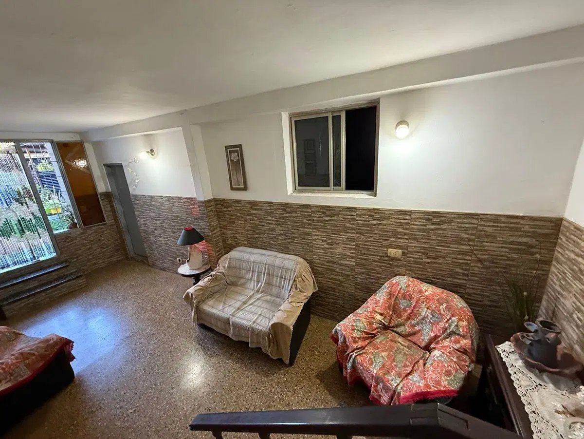 VANTA CASA MULTIFAMILIAR EN TABLADA 2