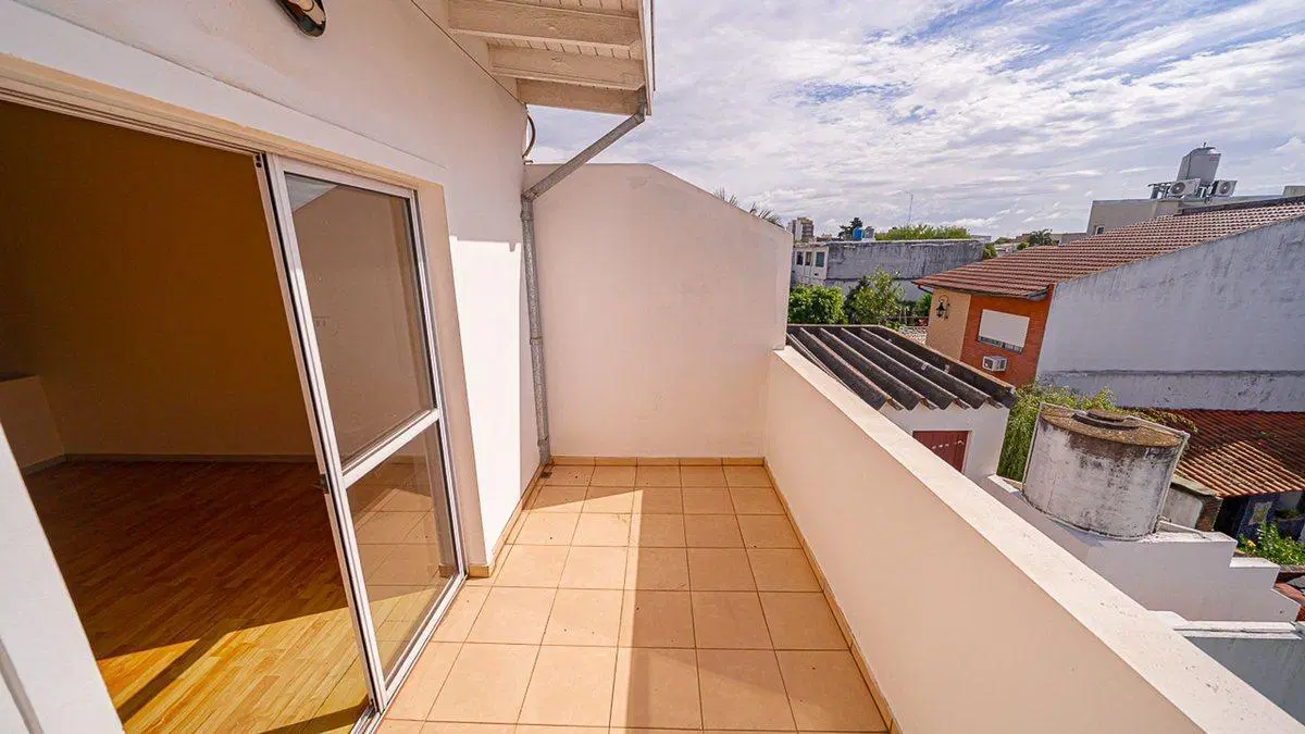 VENTA DEPARTAMENTO 2 AMBIENTES CIUDADELA BALCON 3