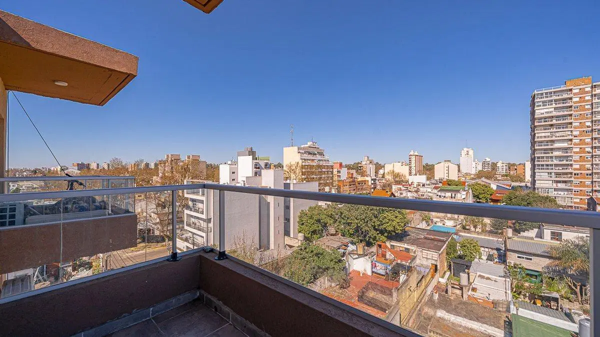 VENTA DEPARTAMENTO 2 AMBIENTES SAENZ PEÑA COCHERA 2