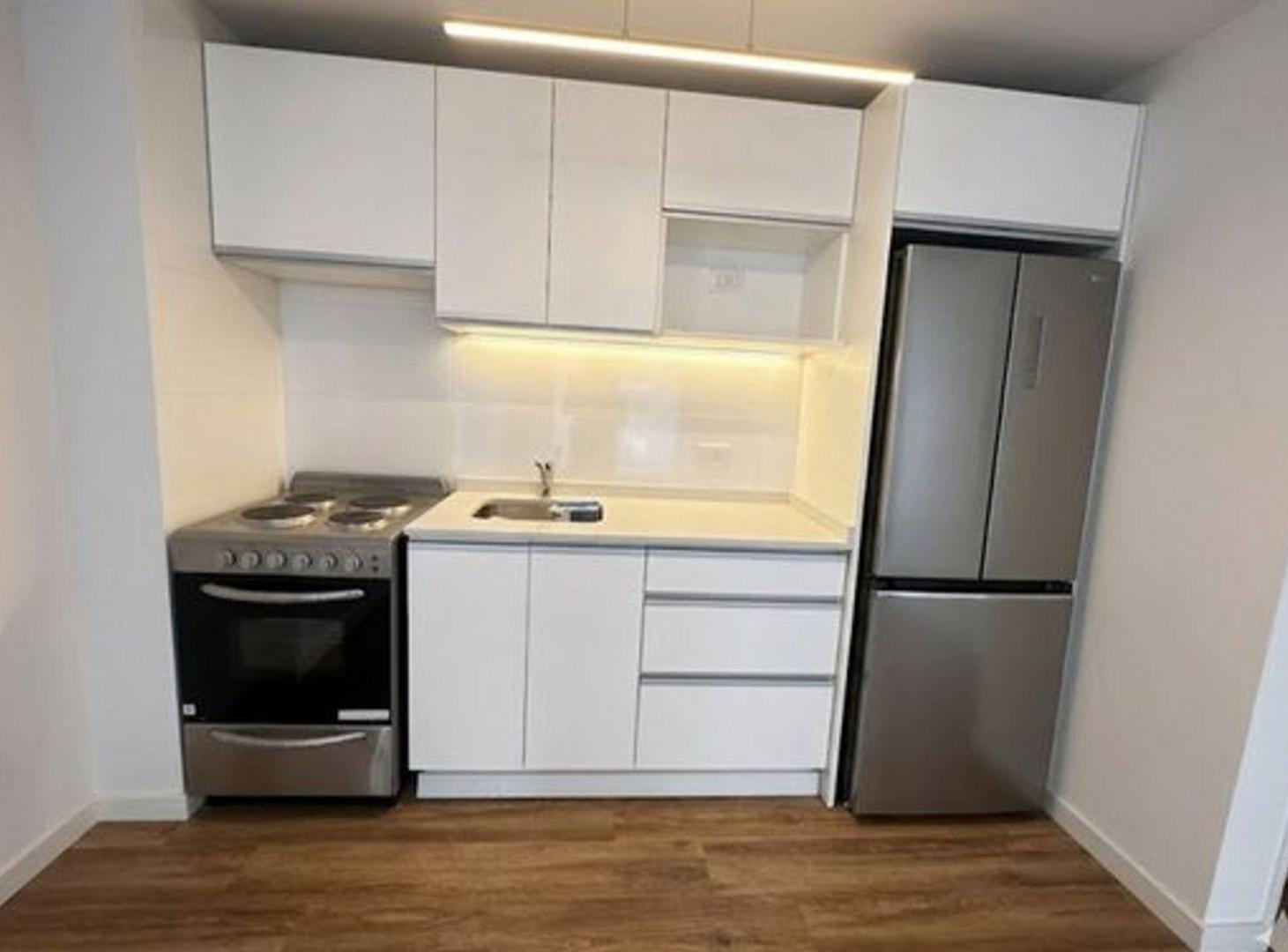 Foto de DEPARTAMENTO 2 AMBIENTES VENTA RECOLETA BALCON, imagen 1