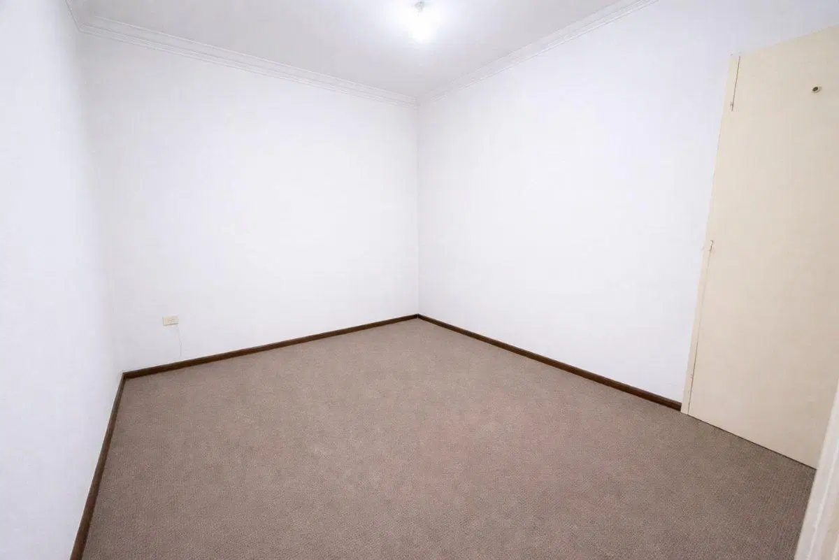 3 AMBIENTES CON DEPENDENCIA  VENTA COLEGIALES CABA 4