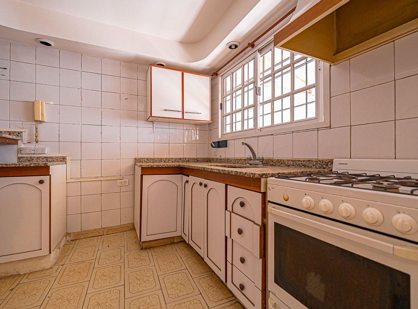 Foto de VENTA DUPLEX 3 AMBIENTES MORON PATIO COCHERA, imagen 1