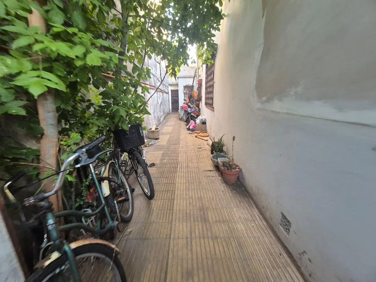 VENTA PH 2 AMBIENTES CASTELAR  PATIO SIN EXPENSAS 8