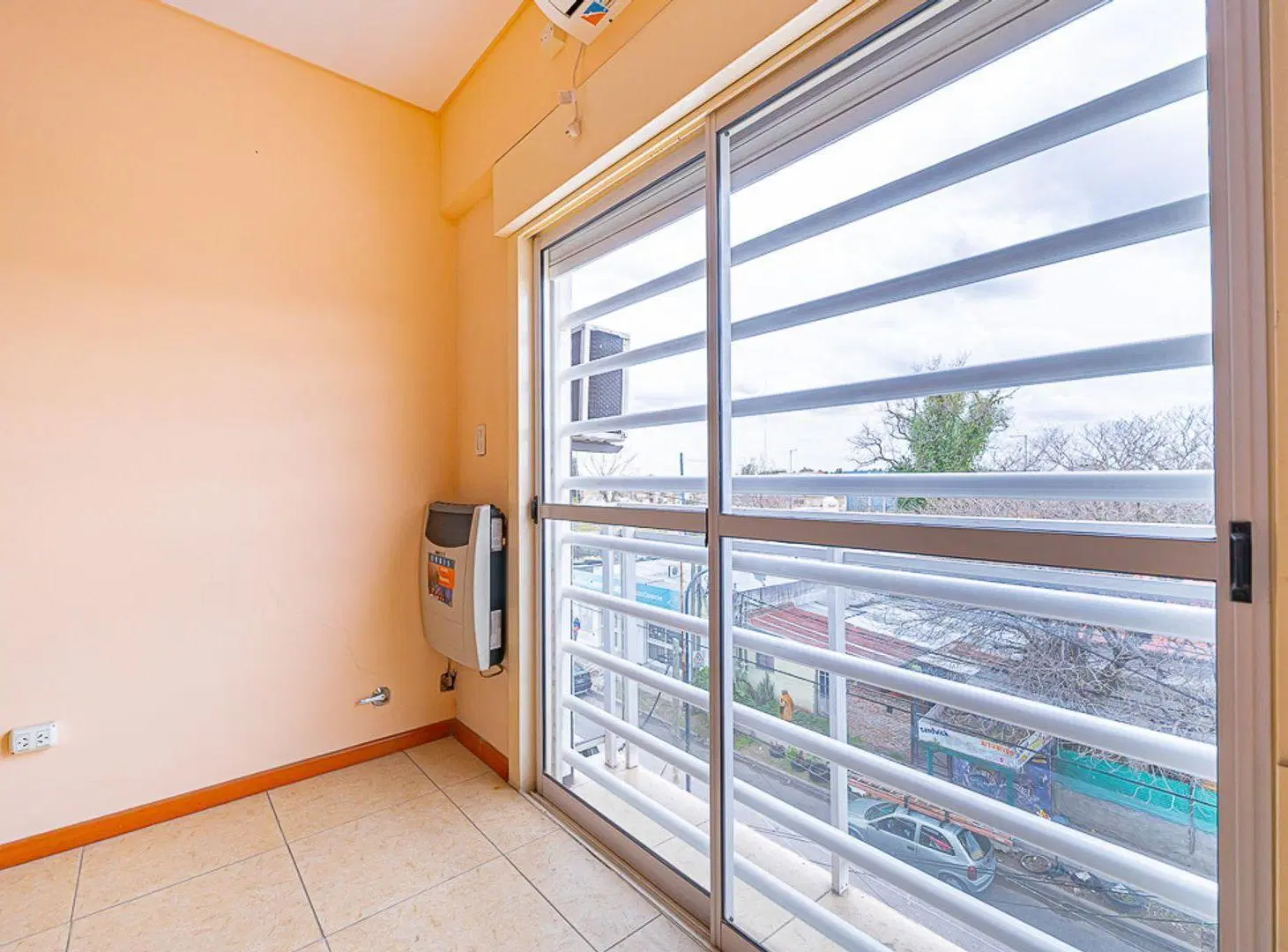 VENTA MONOAMBIENTE A ESTRENAR ISIDRO CASANOVA 3
