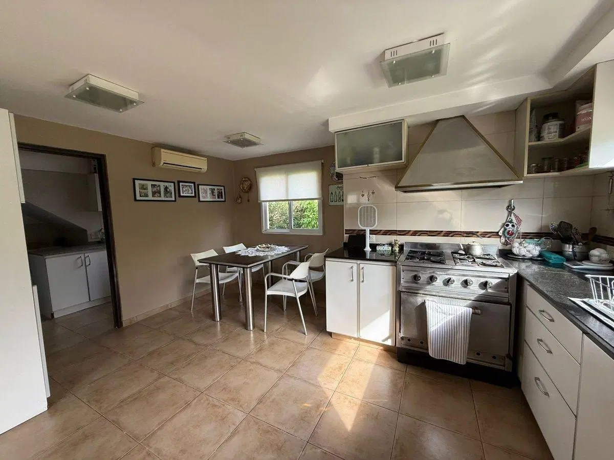 VENTA CASA 5 AMBIENTES  BCO PROVINCIA APTO CREDITO 5
