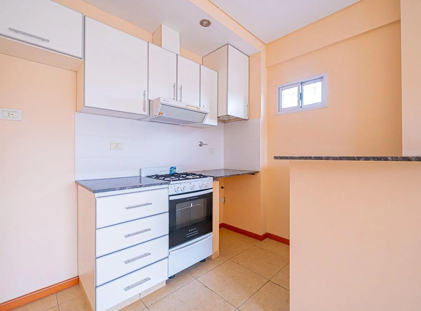 VENTA MONOAMBIENTE A ESTRENAR ISIDRO CASANOVA 4