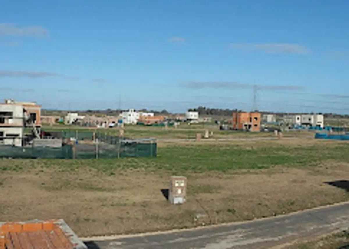 LOTE 337m BARRIO LAGUNA AZUL CANNING EZEIZA 3
