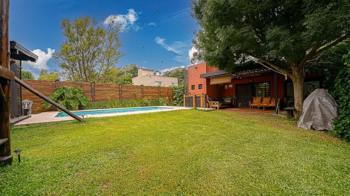 CASA 4 AMBIENTES APTO CREDITO PILETA JARDIN EZEIZA 3