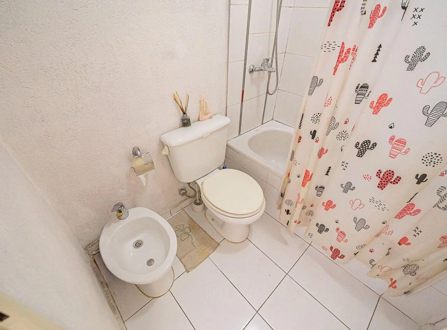 VENTA DEPARTAMENTO MONOAMBIENTE EN MONTE CASTRO 5