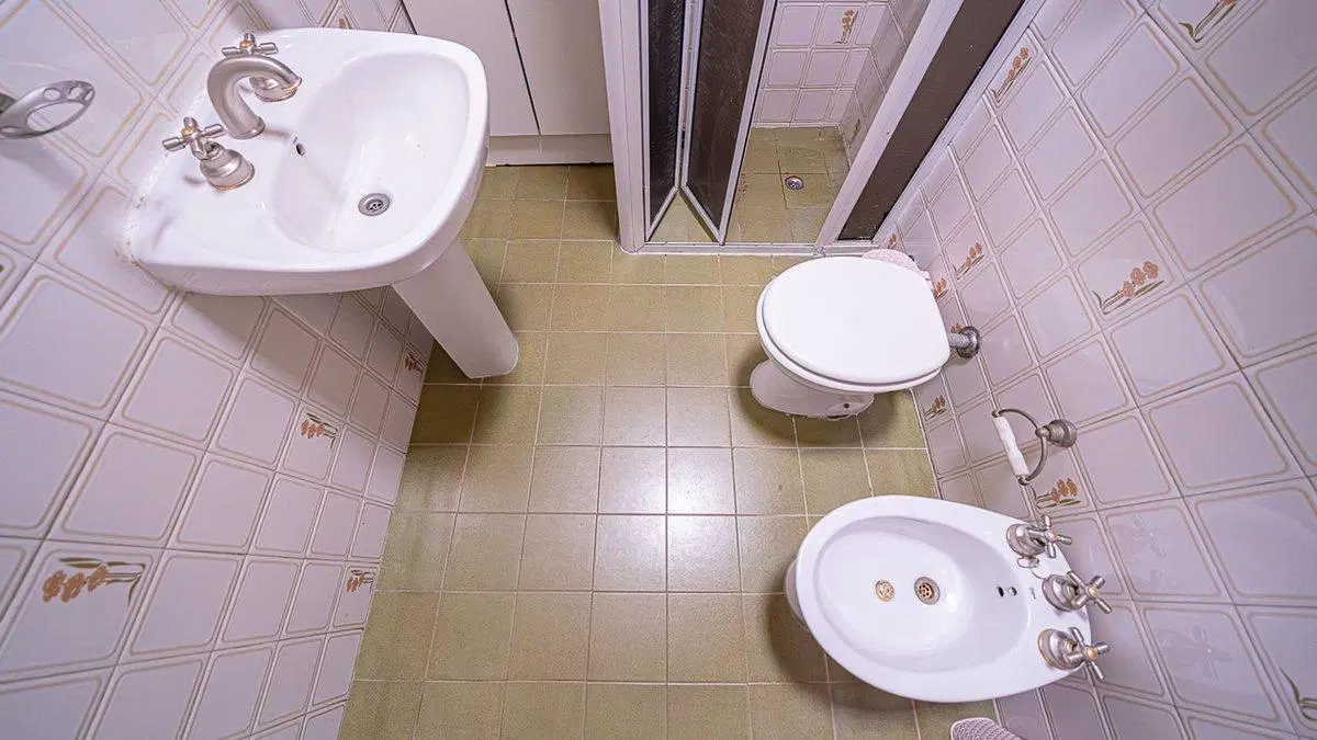 VENTA CASA 4 AMBIENTES APTA CREDITO BALLESTER 8