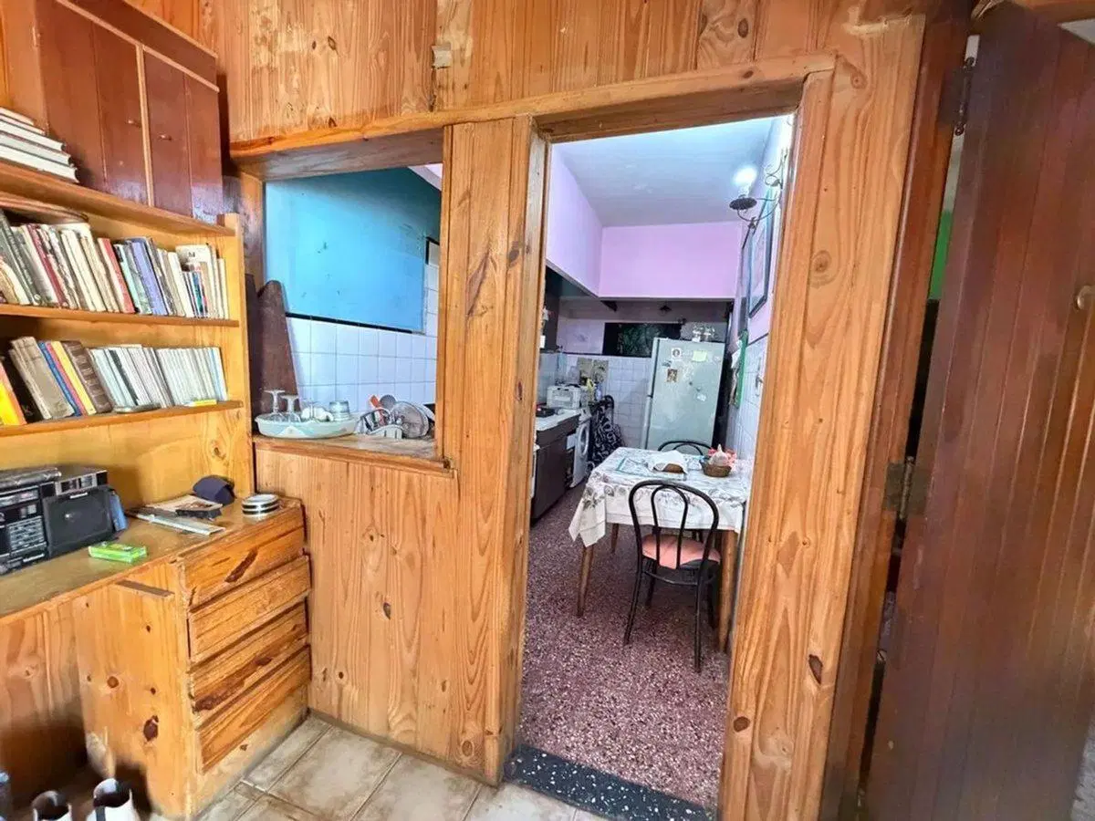 VENTA 2 CASAS EN RAMOS MEJIA 3 AMB CON PARQUE 5