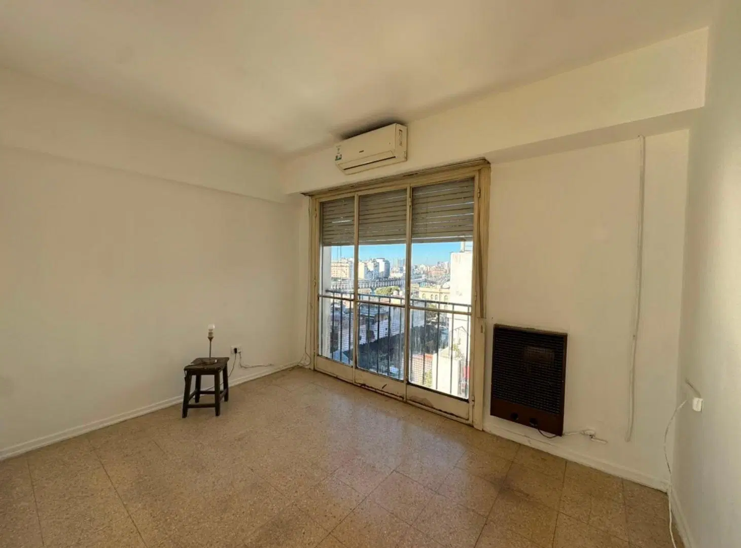 DEPARTAMENTO 2 AMBIENTES ALQUILER MONSERRAT 5