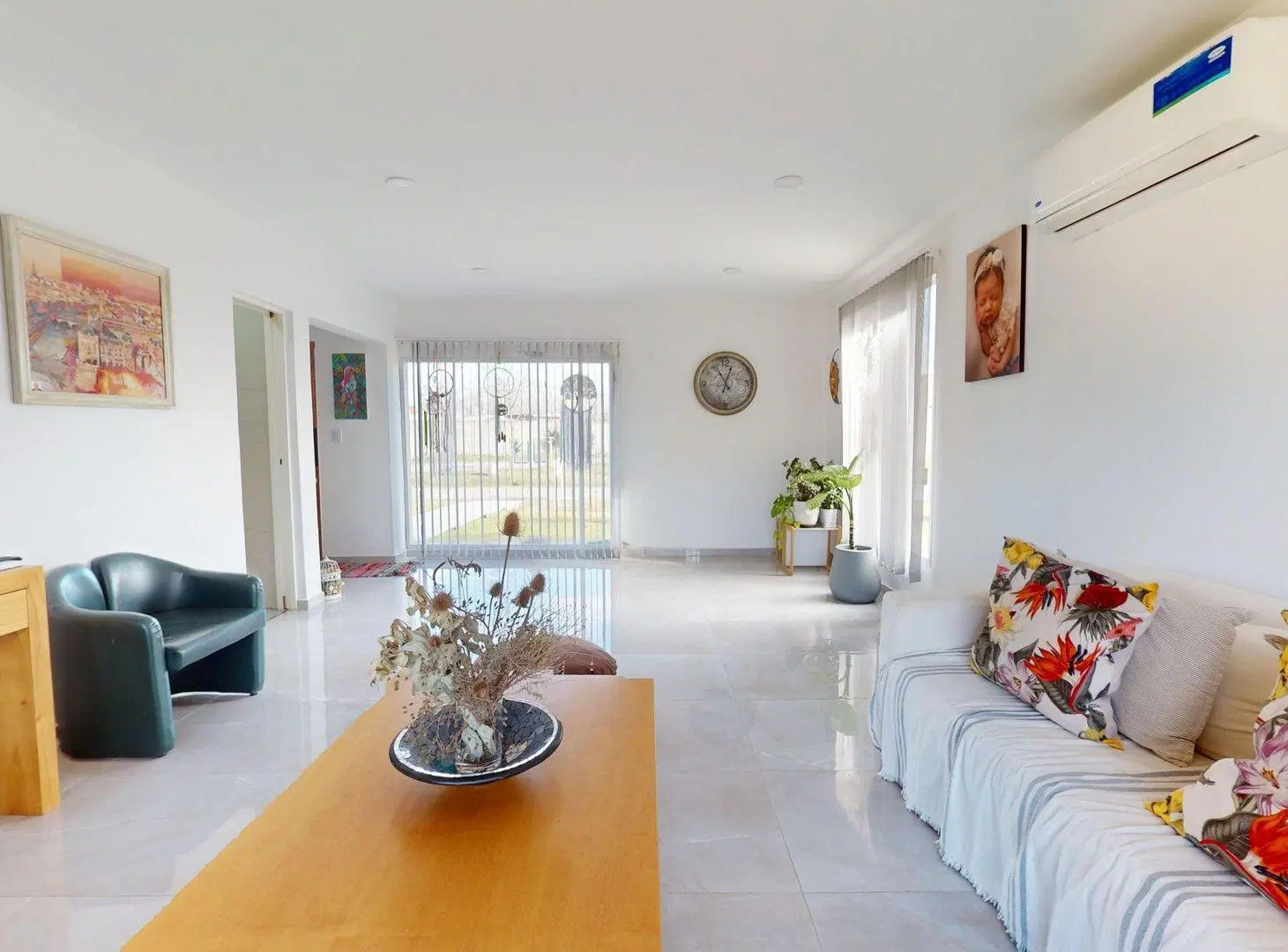 VENTA DE CASA 5 AMBIENTES APTO CREDITO LAGUNA AZUL 8