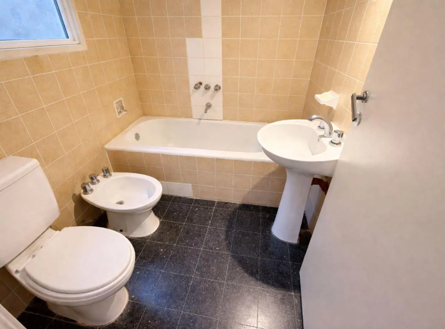 2 AMBIENTES 37 M2 FRENTE VENTA CENTRO FLORES CABA 8