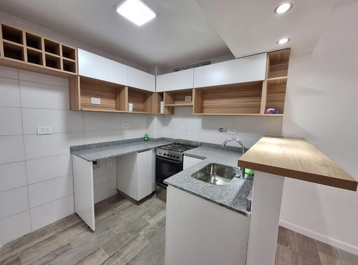 DEPARTAMENTO 2 AMBIENTES  ALQUILER ALMAGRO BALCON 2