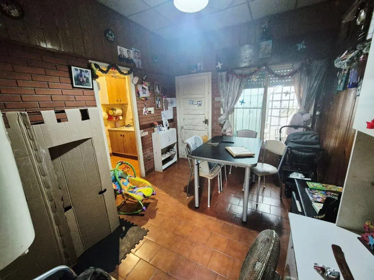 VENTA PH 2 AMBIENTES CASTELAR  PATIO SIN EXPENSAS 5