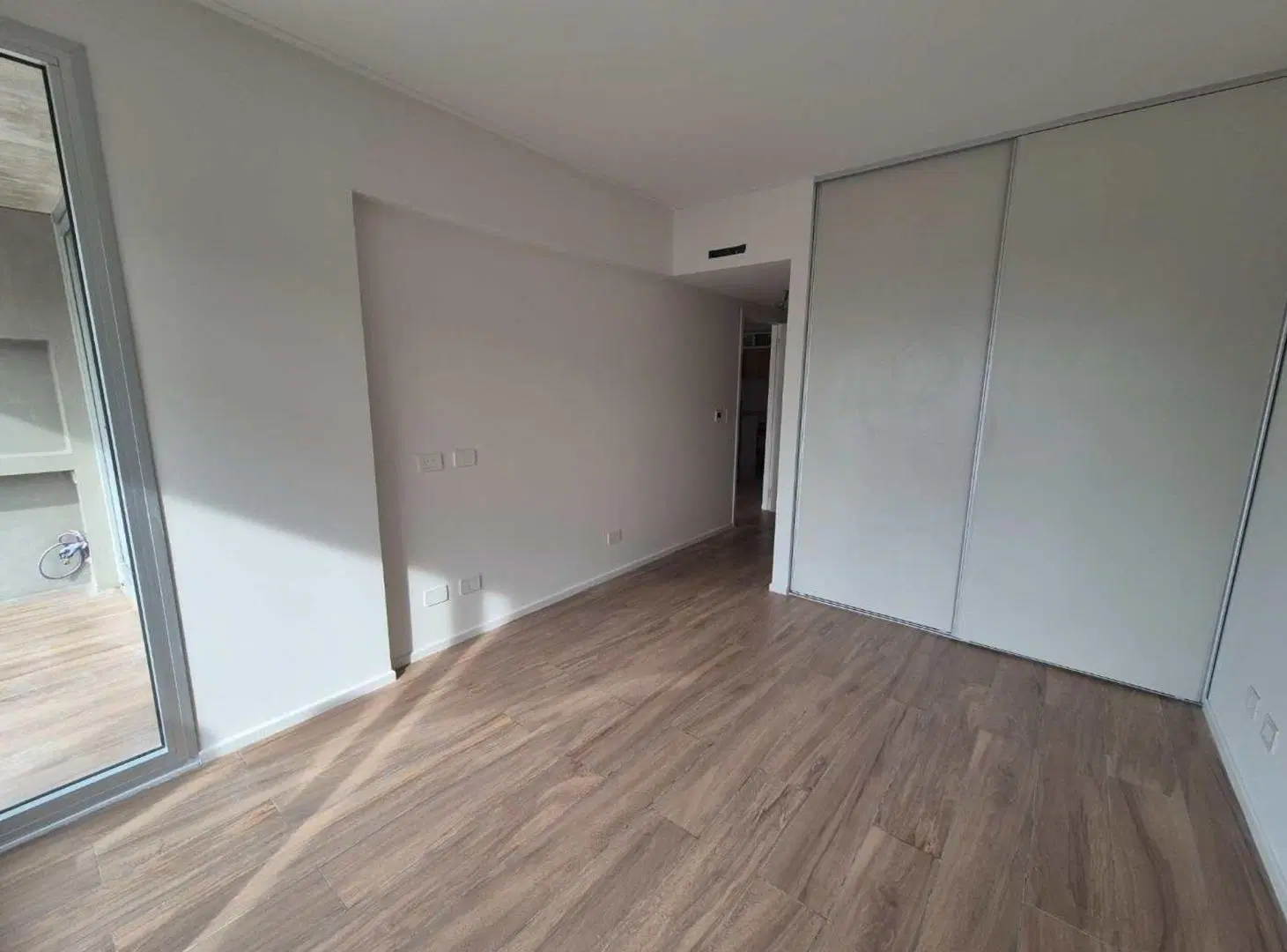 VENTA DEPARTAMENTO 2 AMBIENTES COLEGIALES COCHERA 8