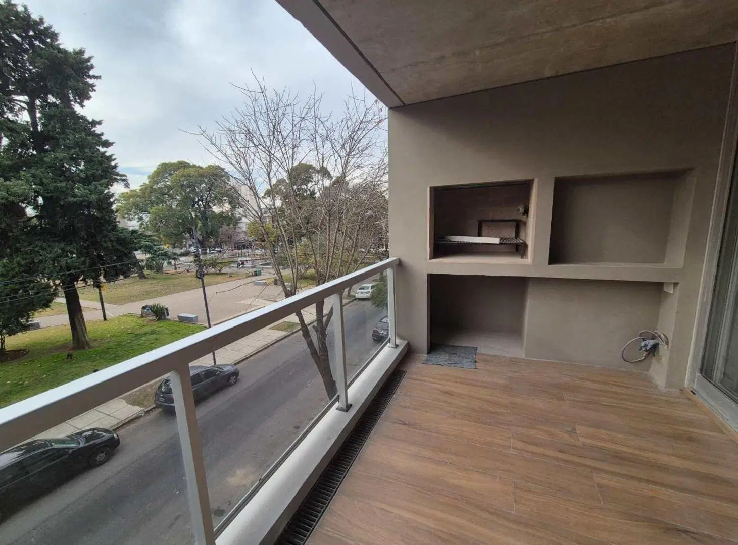 VENTA DEPARTAMENTO 2 AMBIENTES COLEGIALES COCHERA 4