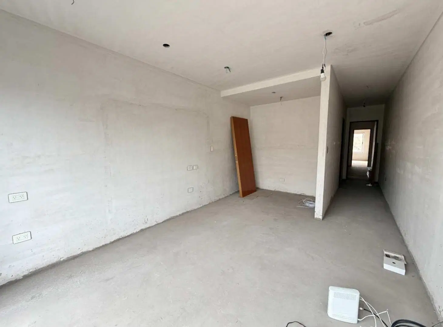 TRIPLEX VENTA SAN JUSTO 4 AMBIENTES A TERMINAR 5