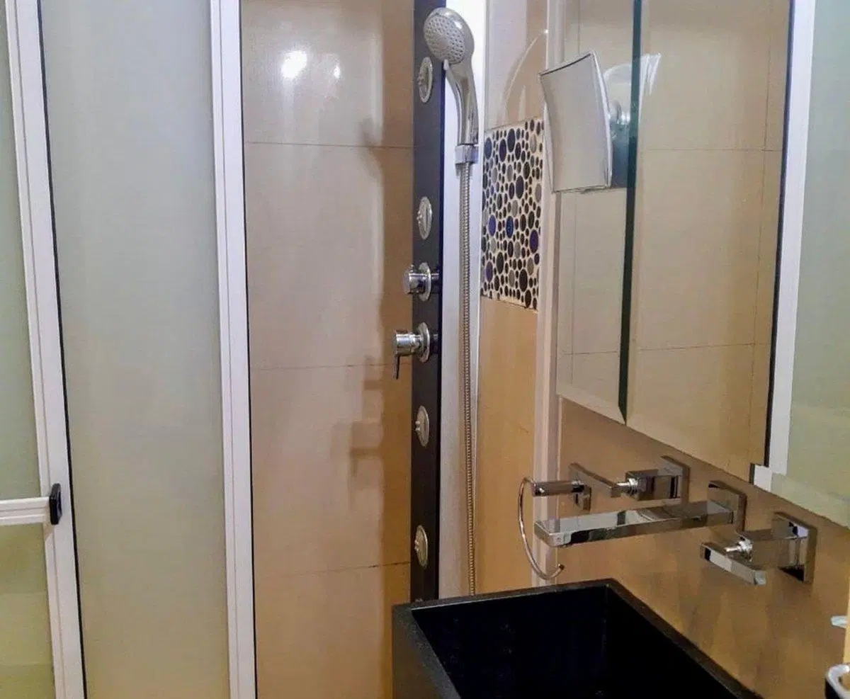 VENTA PH AL FRENTE TERRAZA GARAGE Y BALCON HAEDO 5
