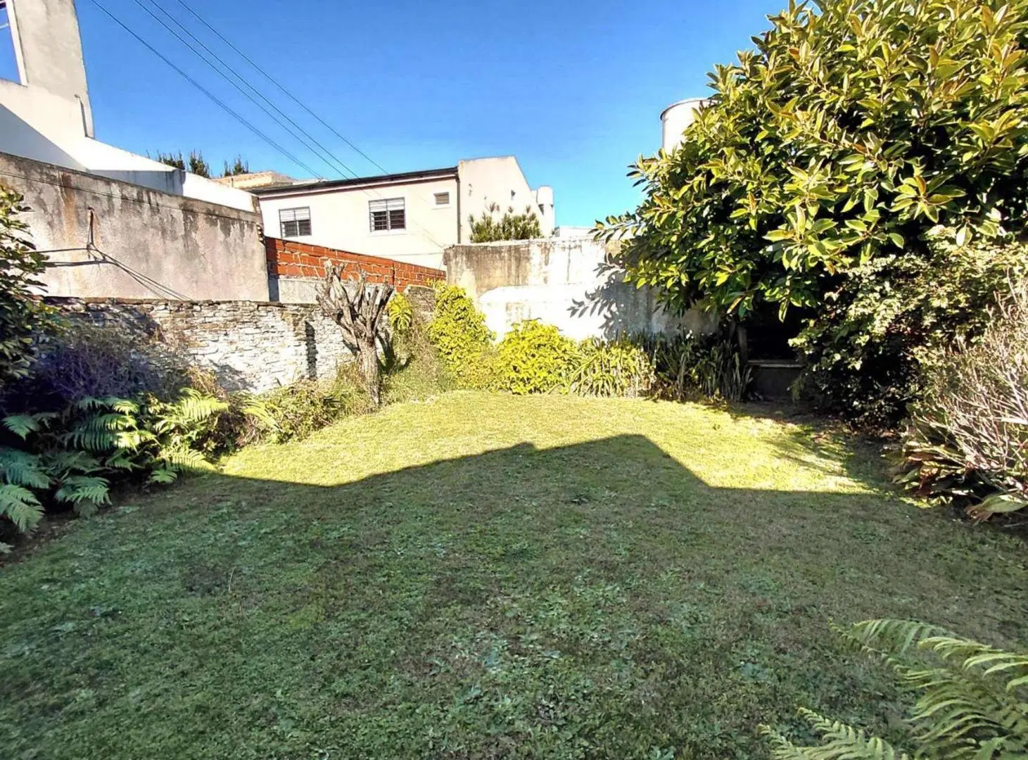 VENTA PH 3 AMBIENTES JARDIN TERRAZA COCHERA 5