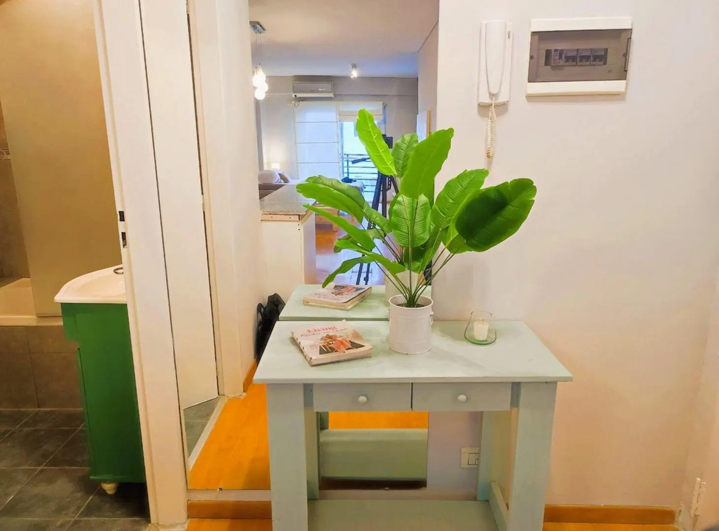 ALQUILER MONOAMBIENTE AMOBLADO ALMAGRO PRECIO FINA 4