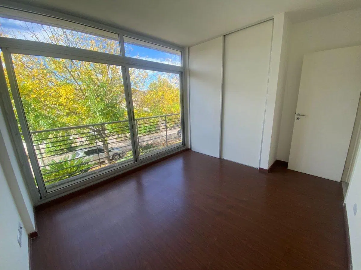 VENTA DPTO 2 AMBIENTES RAMOS MEJIA BALCON FRANCES 8