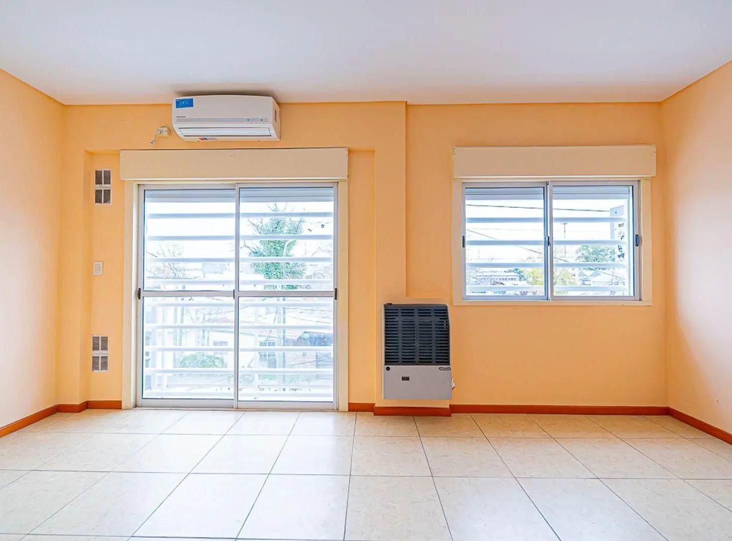 VENTA MONOAMBIENTE DIVISIBLE ISIDRO CASANOVA 3