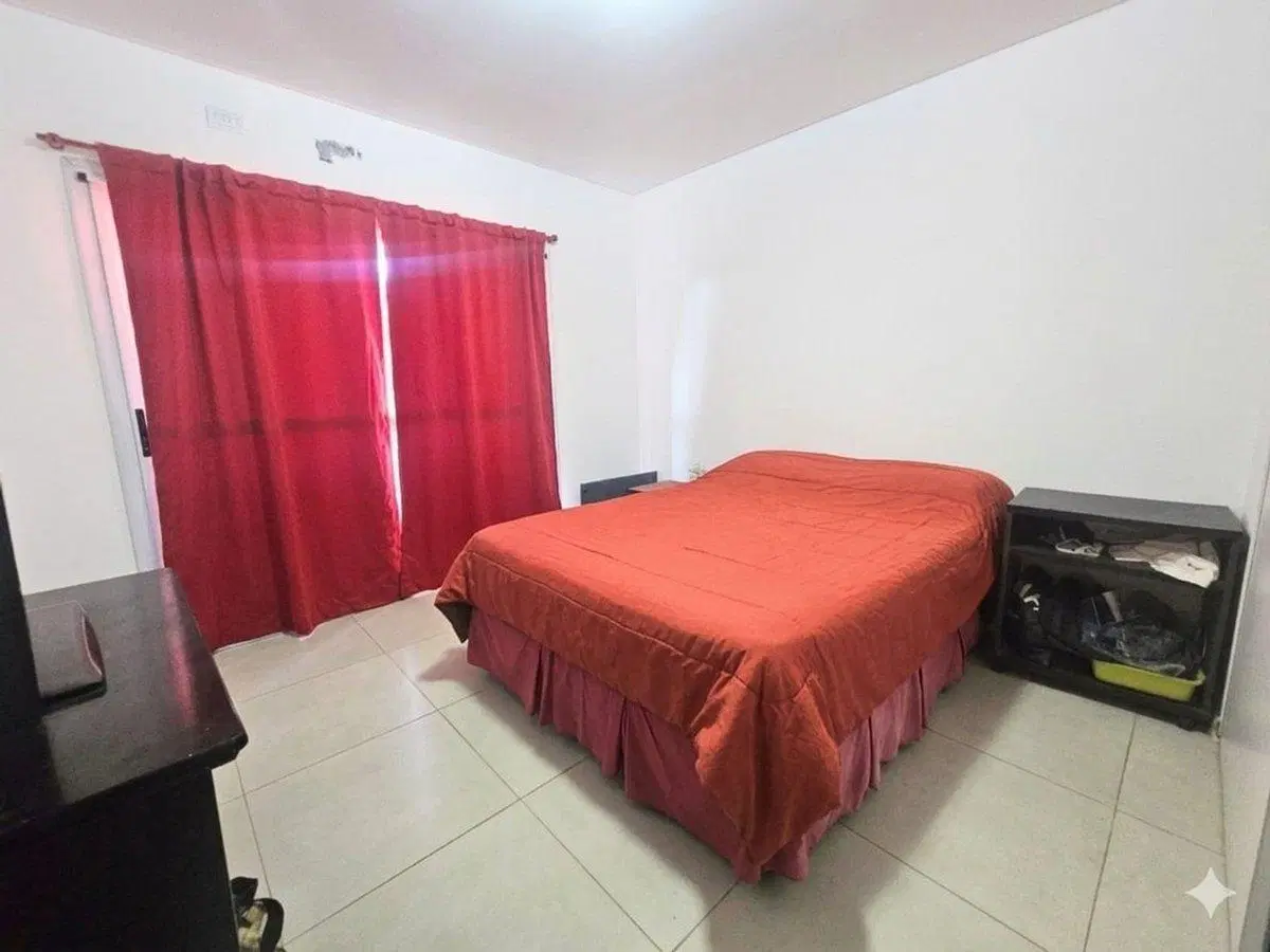 DEPARTAMENTO 2 AMBIENTES MORENO COCHERA PILETA 8