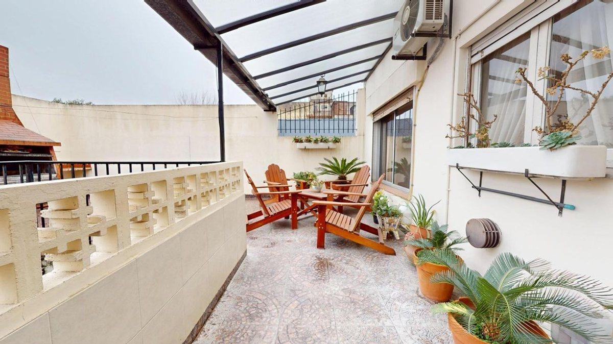 Foto de CASA MULTIFAMILIAR VILLA LUGANO 373 M2, imagen 1