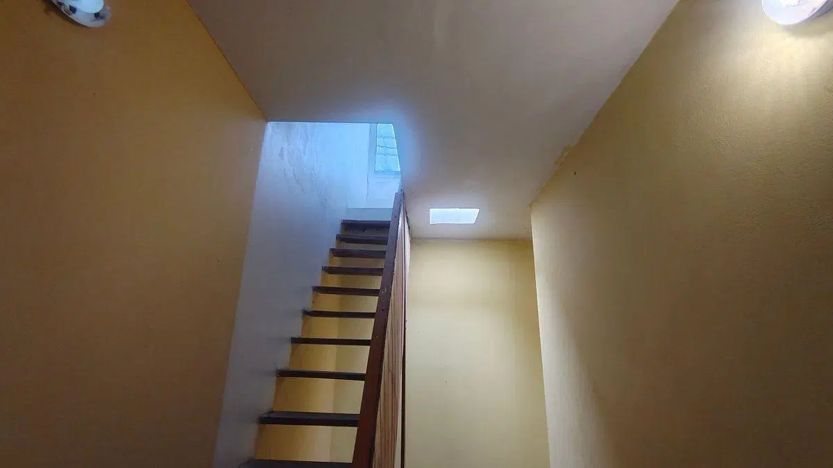 VENTA PH 3 AMBIENTES CON BALCON LOMAS DE ZAMORA 3