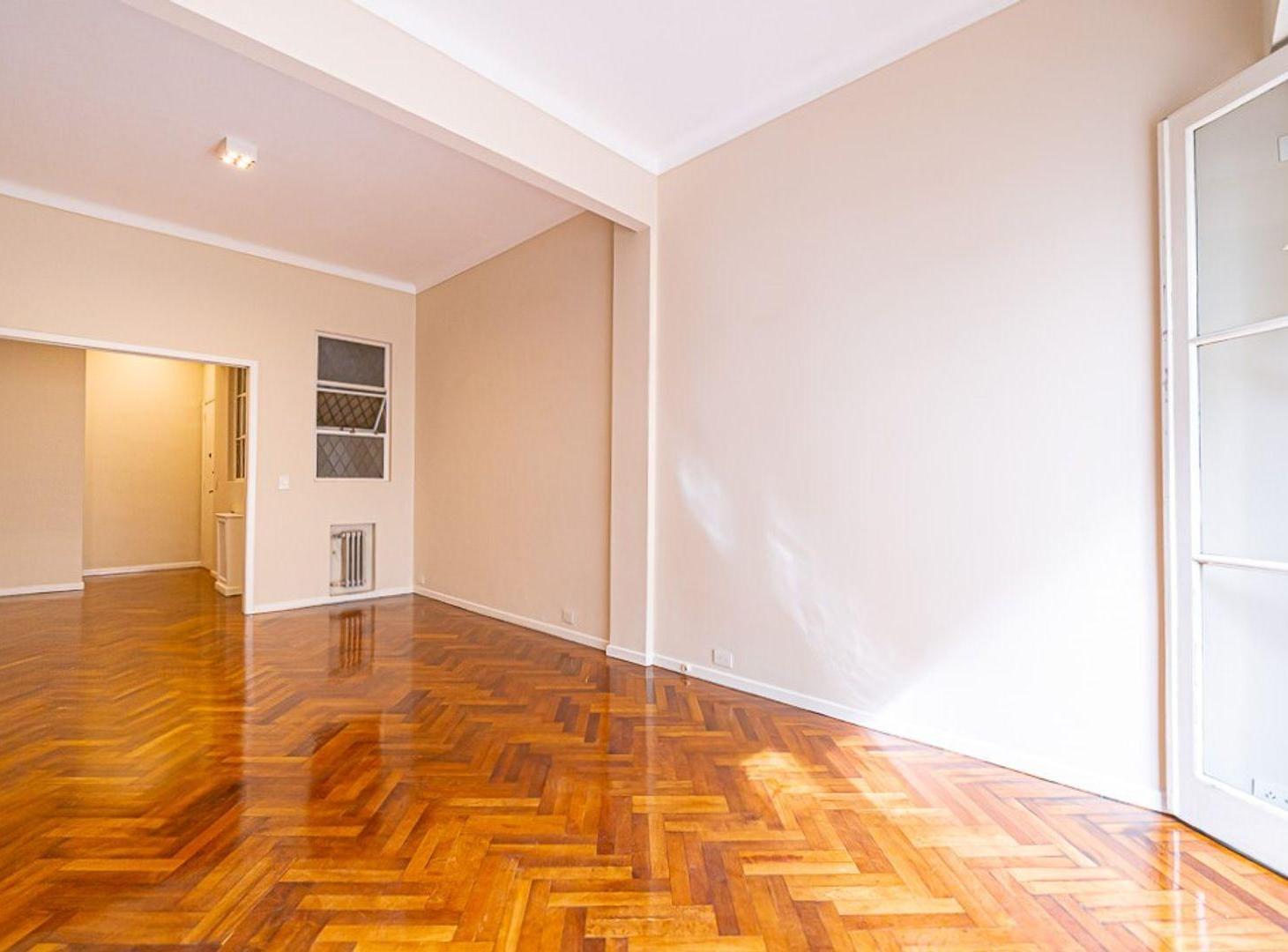 Foto de VENTA DEPARTAMENTO 4 AMBIENTES RECOLETA BALCON, imagen 2