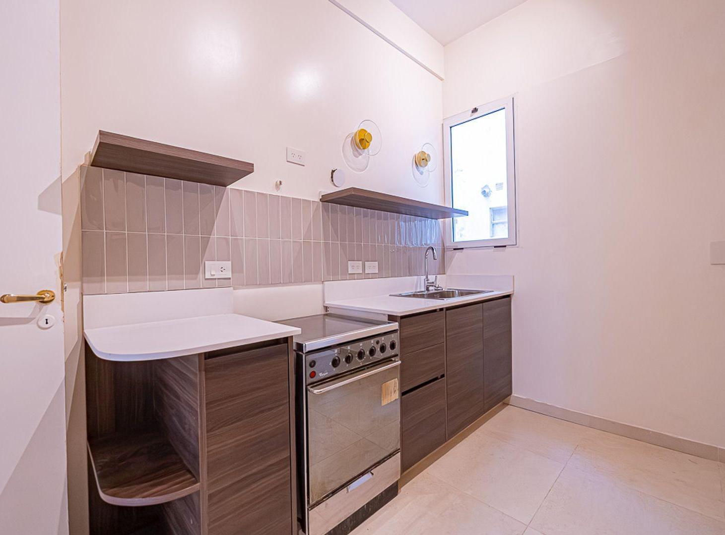 Foto de VENTA DEPARTAMENTO 4 AMBIENTES RECOLETA BALCON, imagen 1