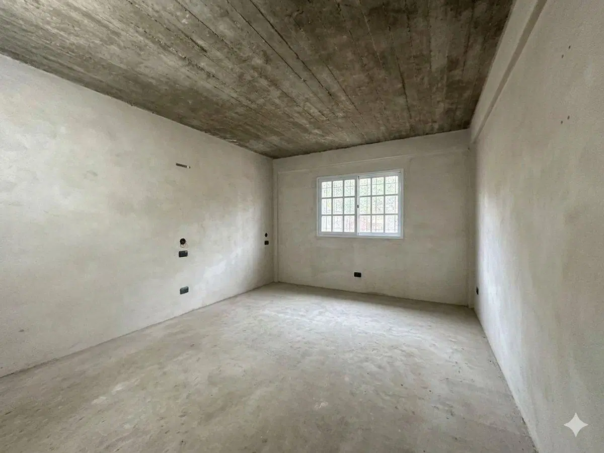 CASA 4 AMBIENTES VENTA HURLINGHAM FINANCIA 2