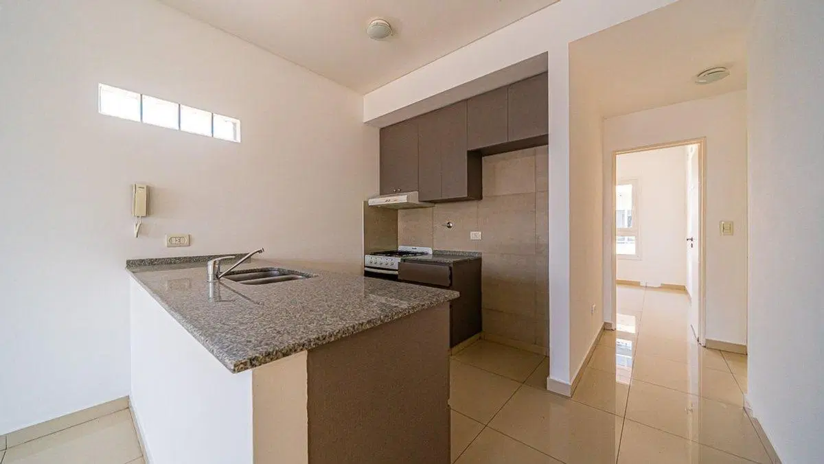 VENTA DEPARTAMENTO 3 AMBIENTES CON COCHERA 5