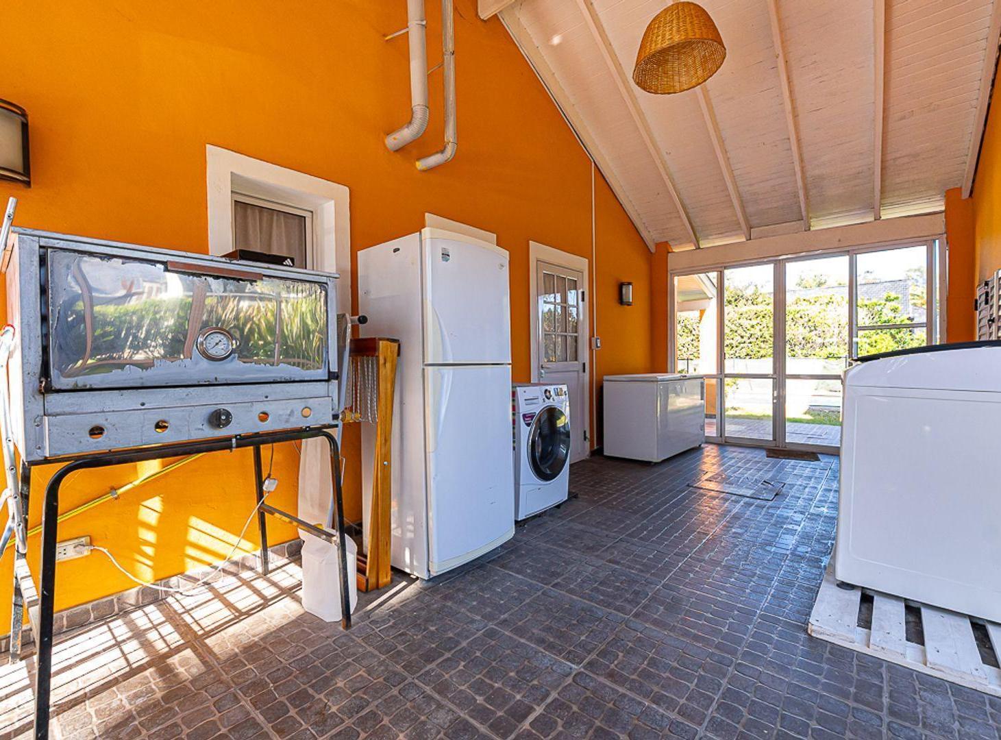 Foto de VENTA CASA 4 AMB GUERNICA BARRIO EL PARAISO PILETA, imagen 4