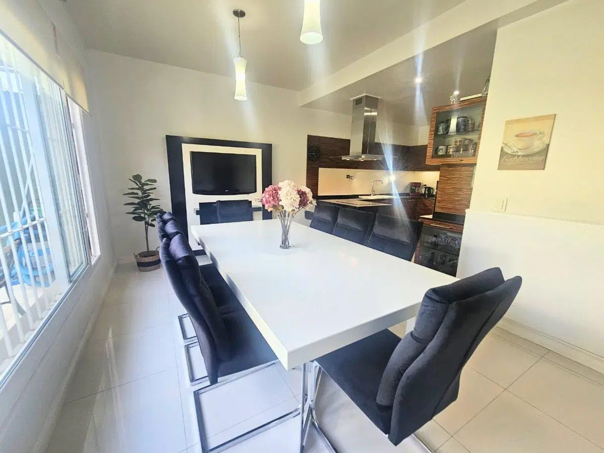 VENTA CASA TRES AMBIENTES PILETA APTO CRÉDITO 3