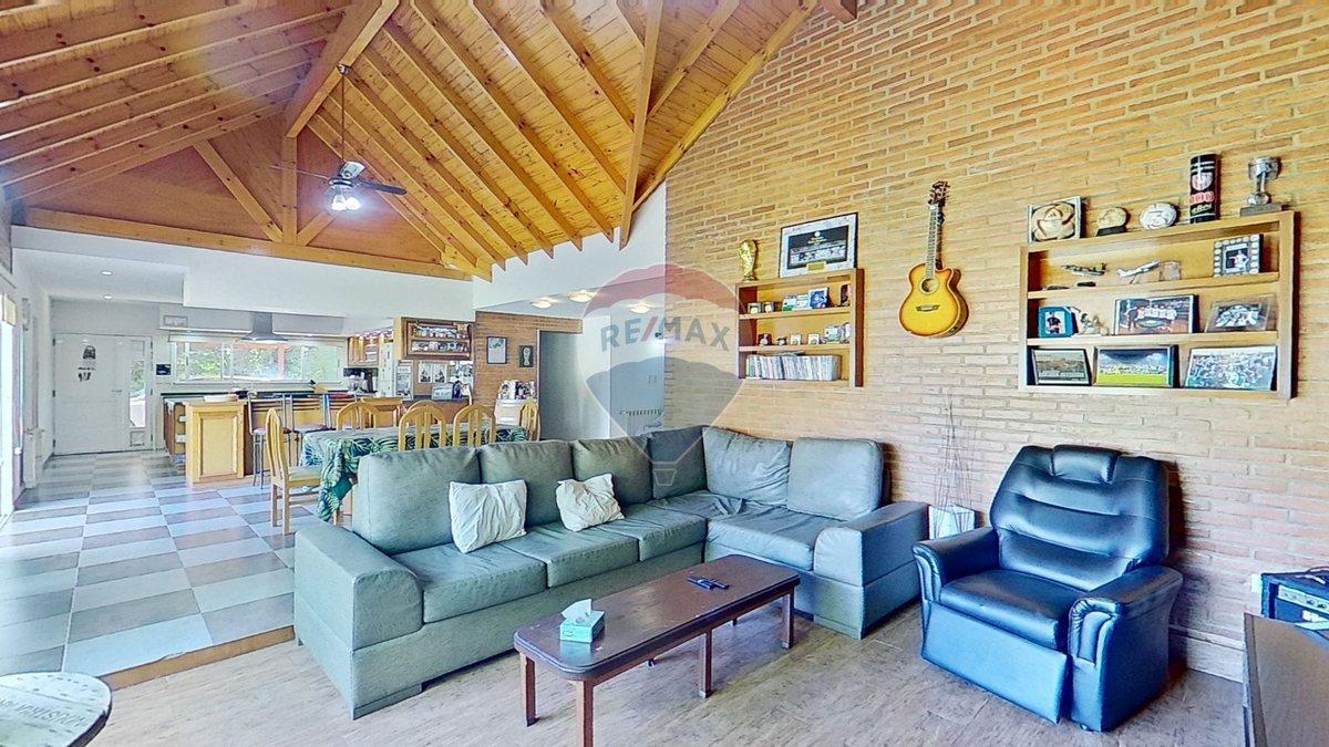 Foto de CASA 5 AMBIENTES BARRIO LA CELIA EZEIZA 250M2, imagen 1
