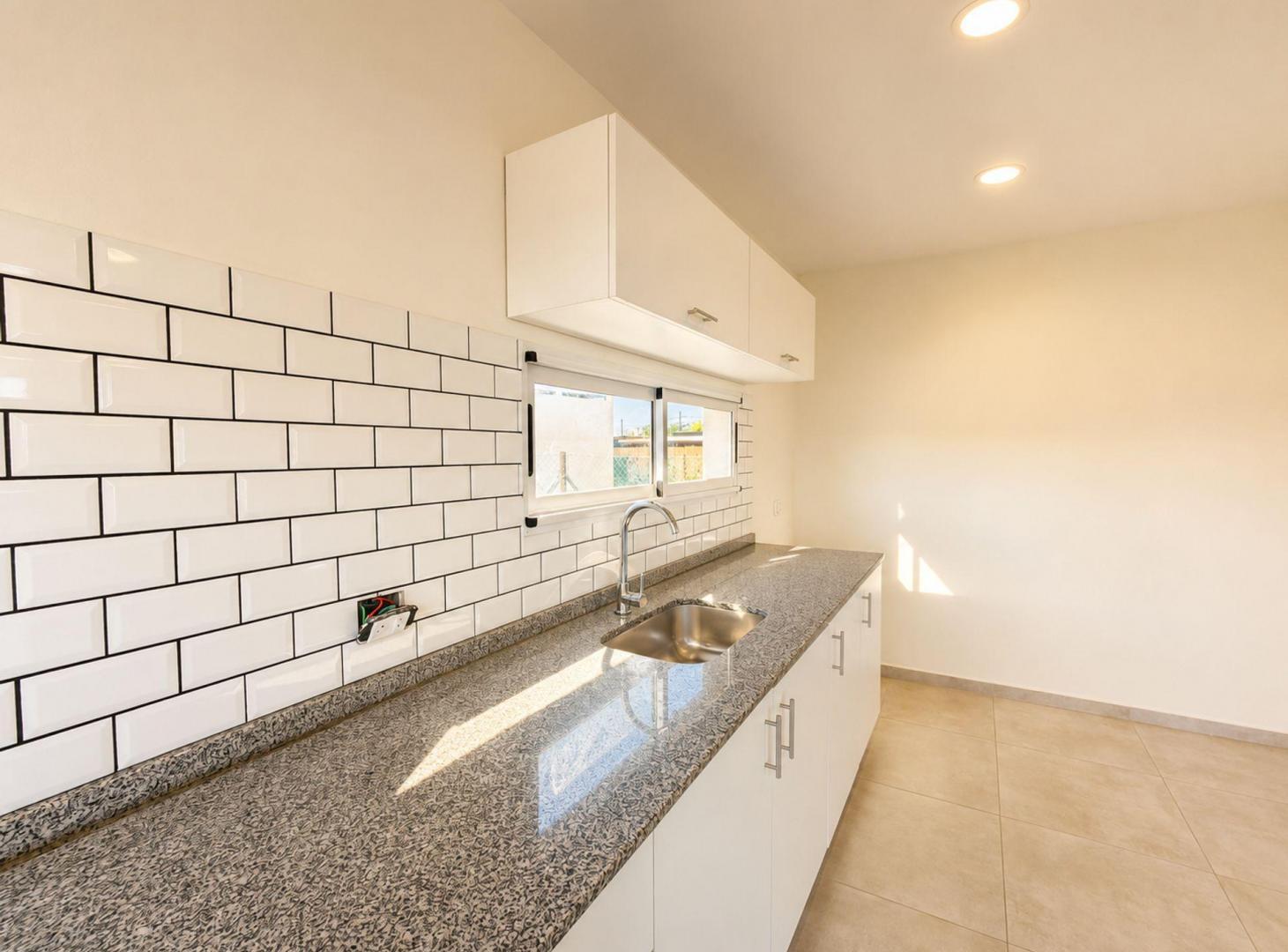Foto de CASA 3 AMBIENTES BARRIO LAGUNA AZUL II, imagen 1