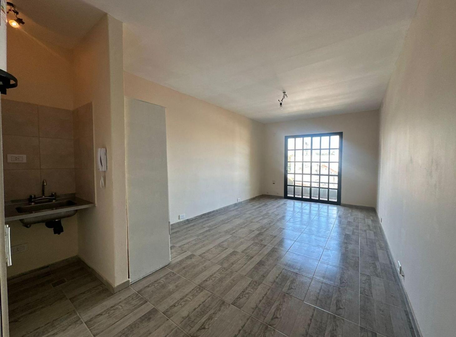 Foto de VENTA MONOAMBIENTE RECICLADO MORON BALCON, imagen 5
