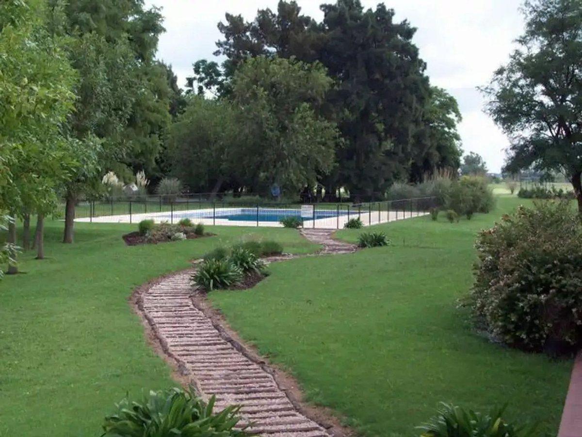 Foto de VENTA LOTE LA CECILIA CLUB DE CAMPO LUJAN, imagen 5
