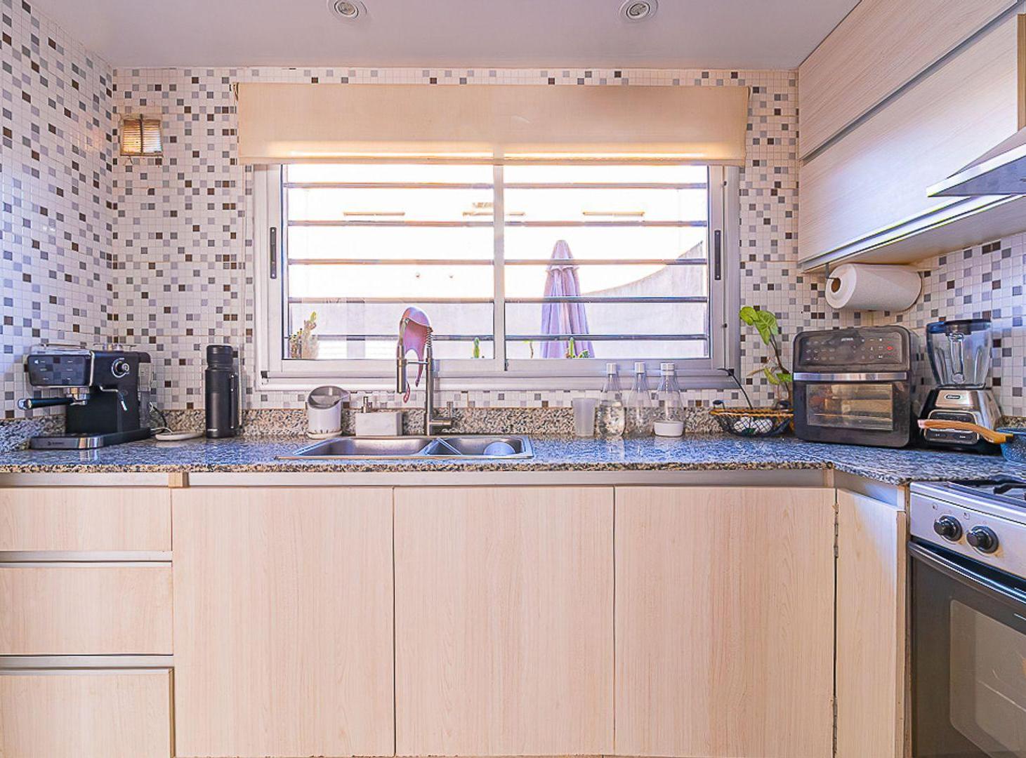 Foto de VENTA PH VILLA ADELINA CUATRO AMBIENTES CON JARDIN, imagen 1