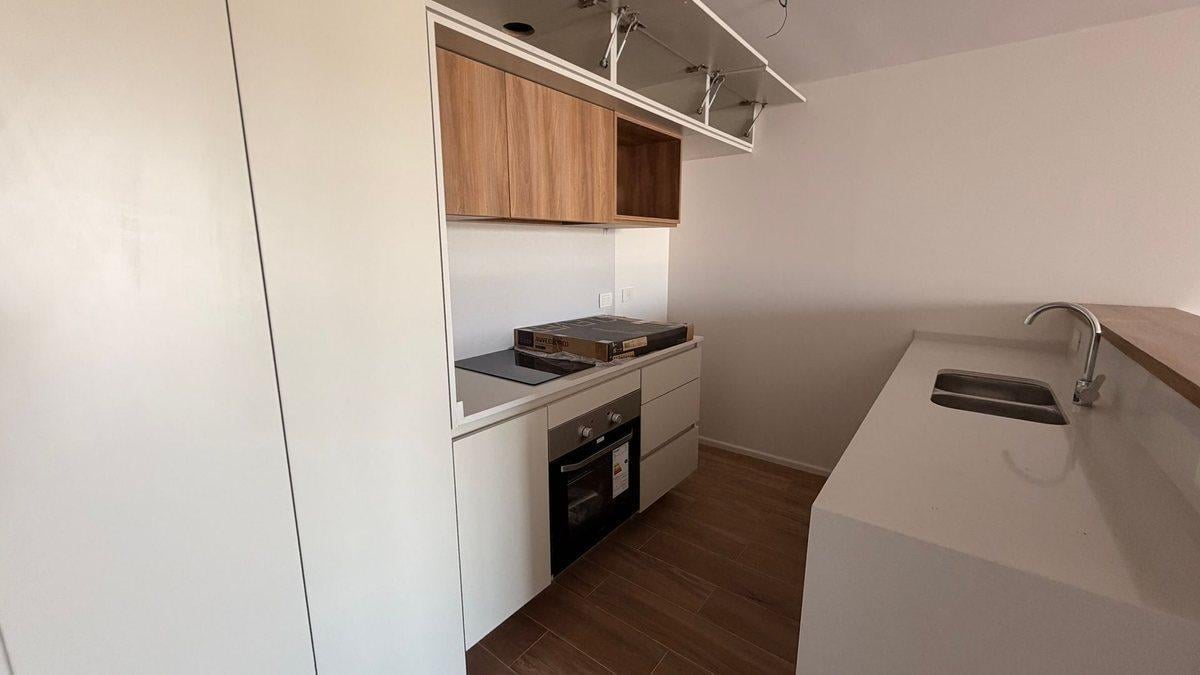 Foto de VENTA DEPARTAMENTO 2 AMBIENTES A ESTRENAR ORTUZAR, imagen 4