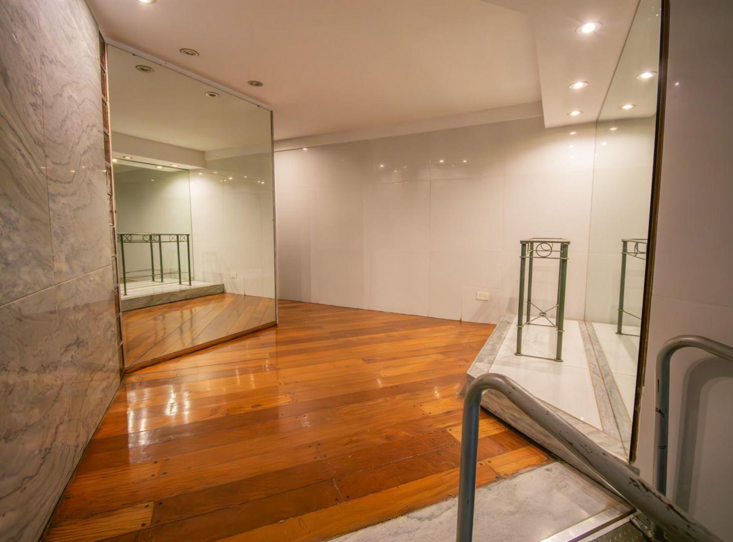 Foto de VENTA DEPTO 2 AMBIENTES CON BALCÓN EN BELGRANO R, imagen 3