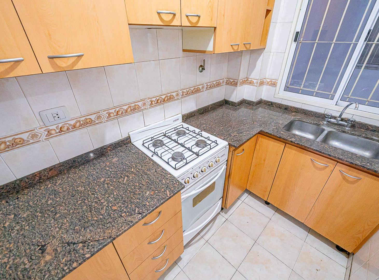 Foto de VENTA DEPARTAMENTO 3 AMBIENTES LA TABLADA, imagen 1