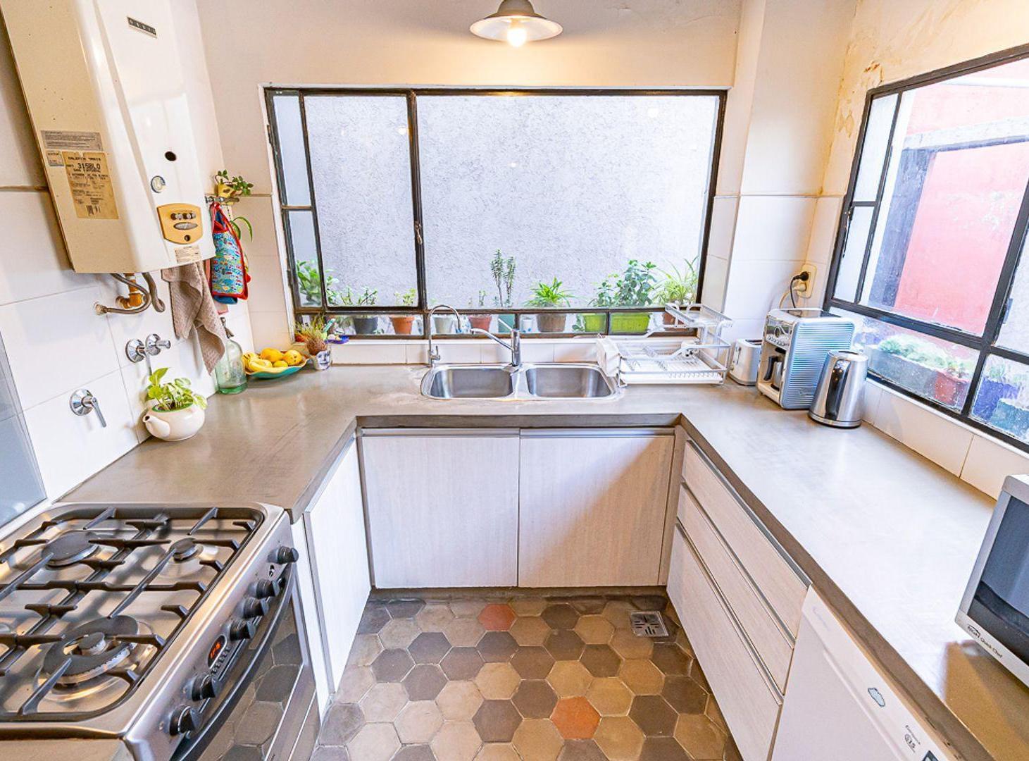 Foto de VENTA PH 3 AMBIENTES FLORESTA CON PATIO Y TERRAZA, imagen 5