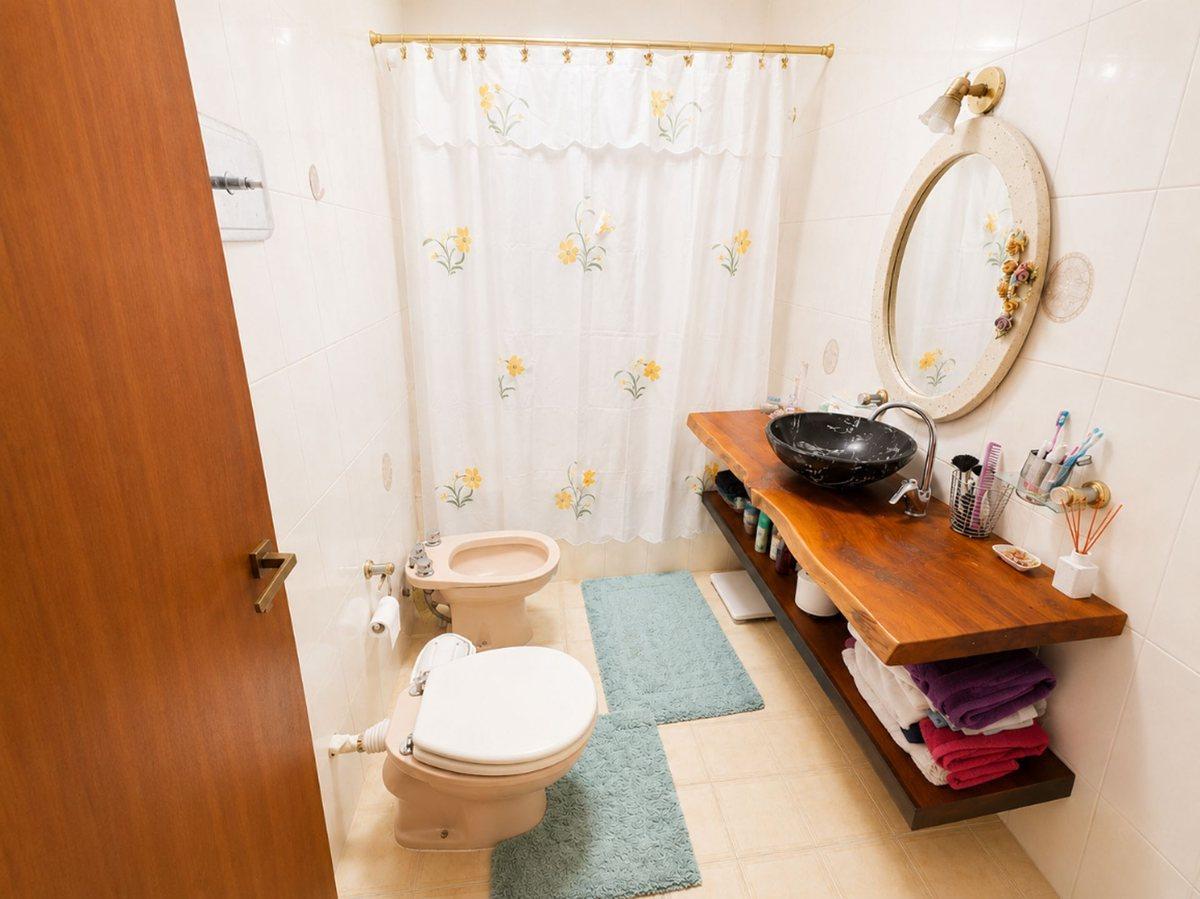 Foto de VENTA DUPLEX 3 AMB VILLA LUZURIAGA PATIO COCHERA, imagen 4